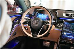 مرسيدس بنز S-Class مايباخ